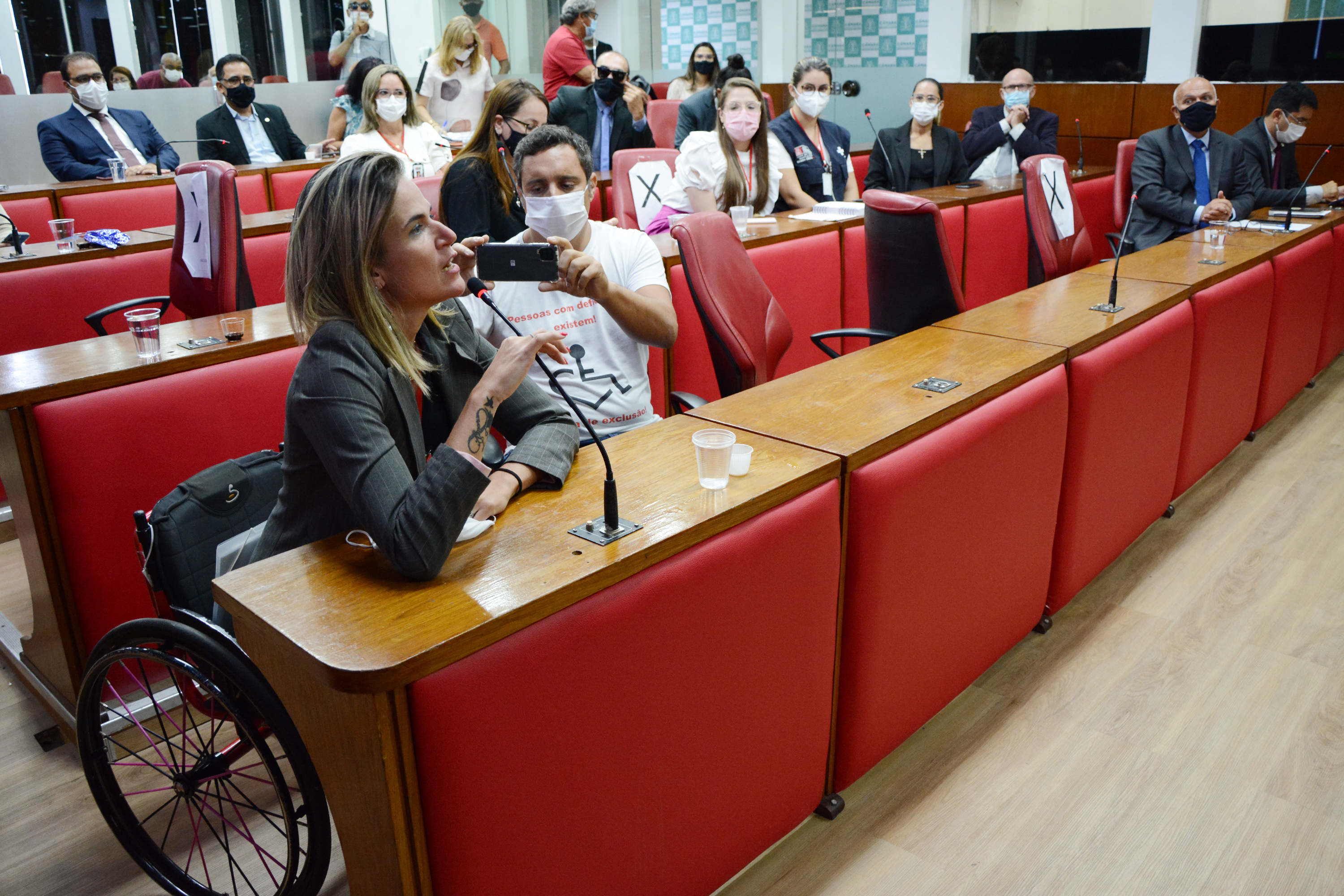 07.12.2021._Audiência_saúde_ft_julianasantos  (161).JPG