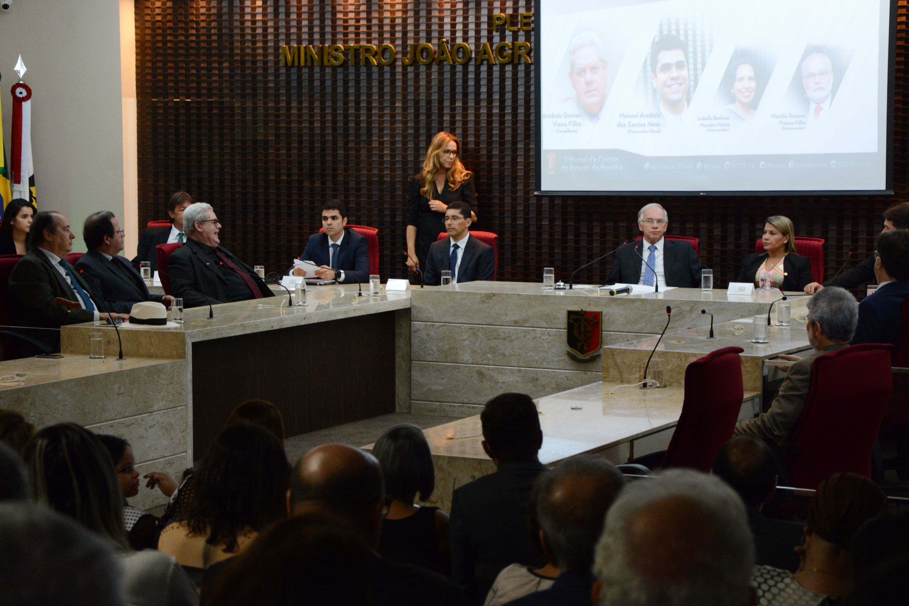 11.12.2019_Posse no TCE_ft_julianasantos  (199).JPG