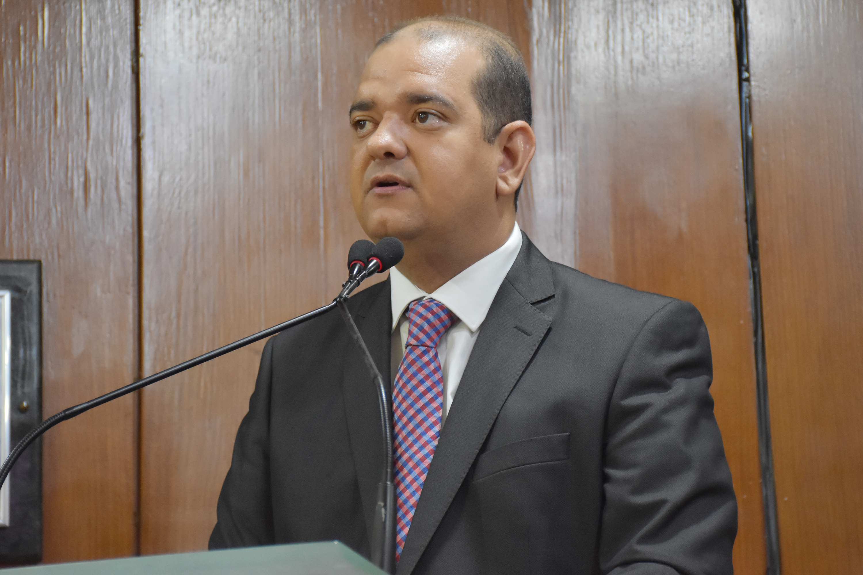 13.11.2019_SessãoOrdinária_Olenildo  (92).JPG