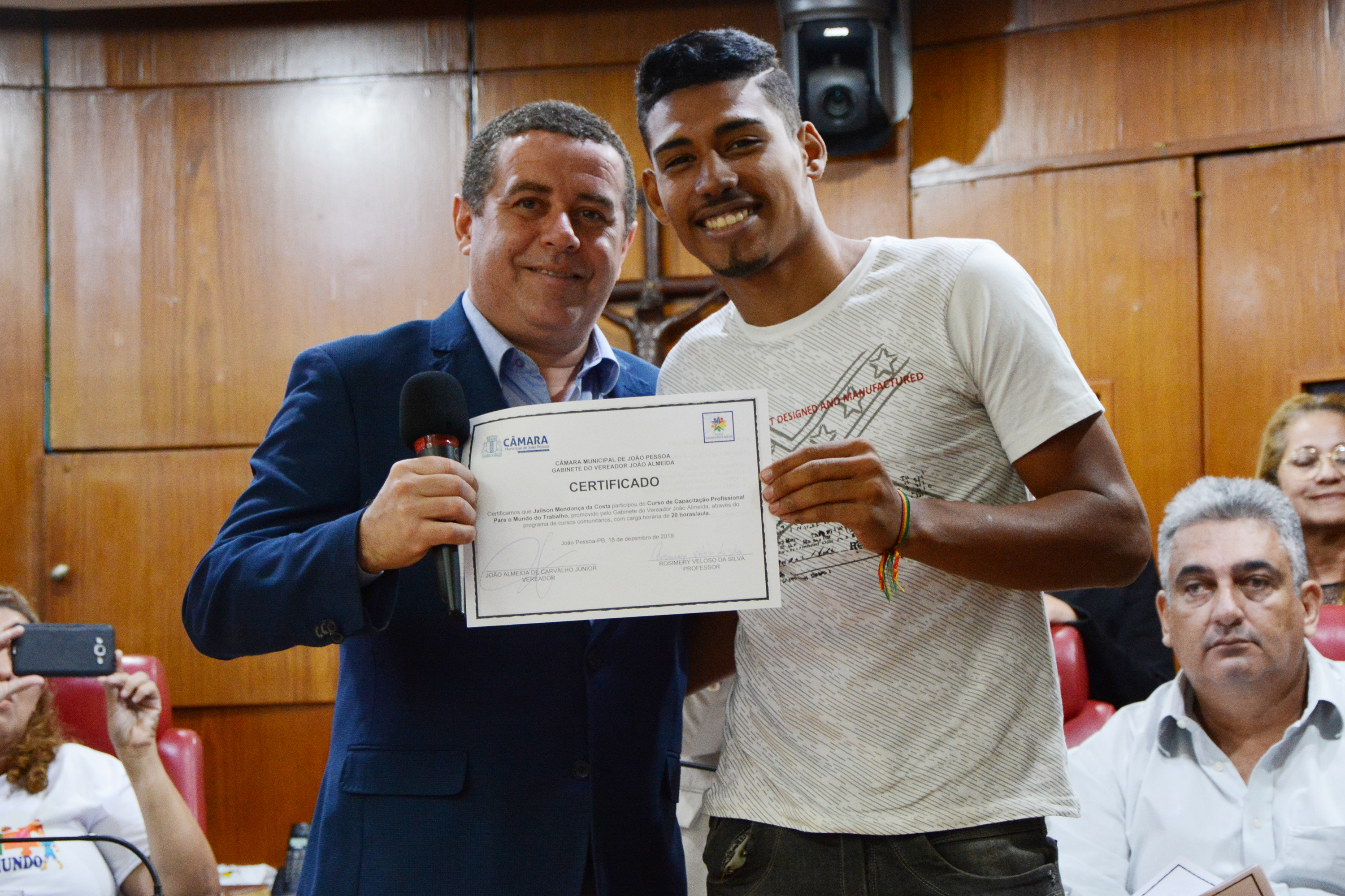 18.12.2019_SE_entrega_certificados_ft_julianasantos  (90).JPG