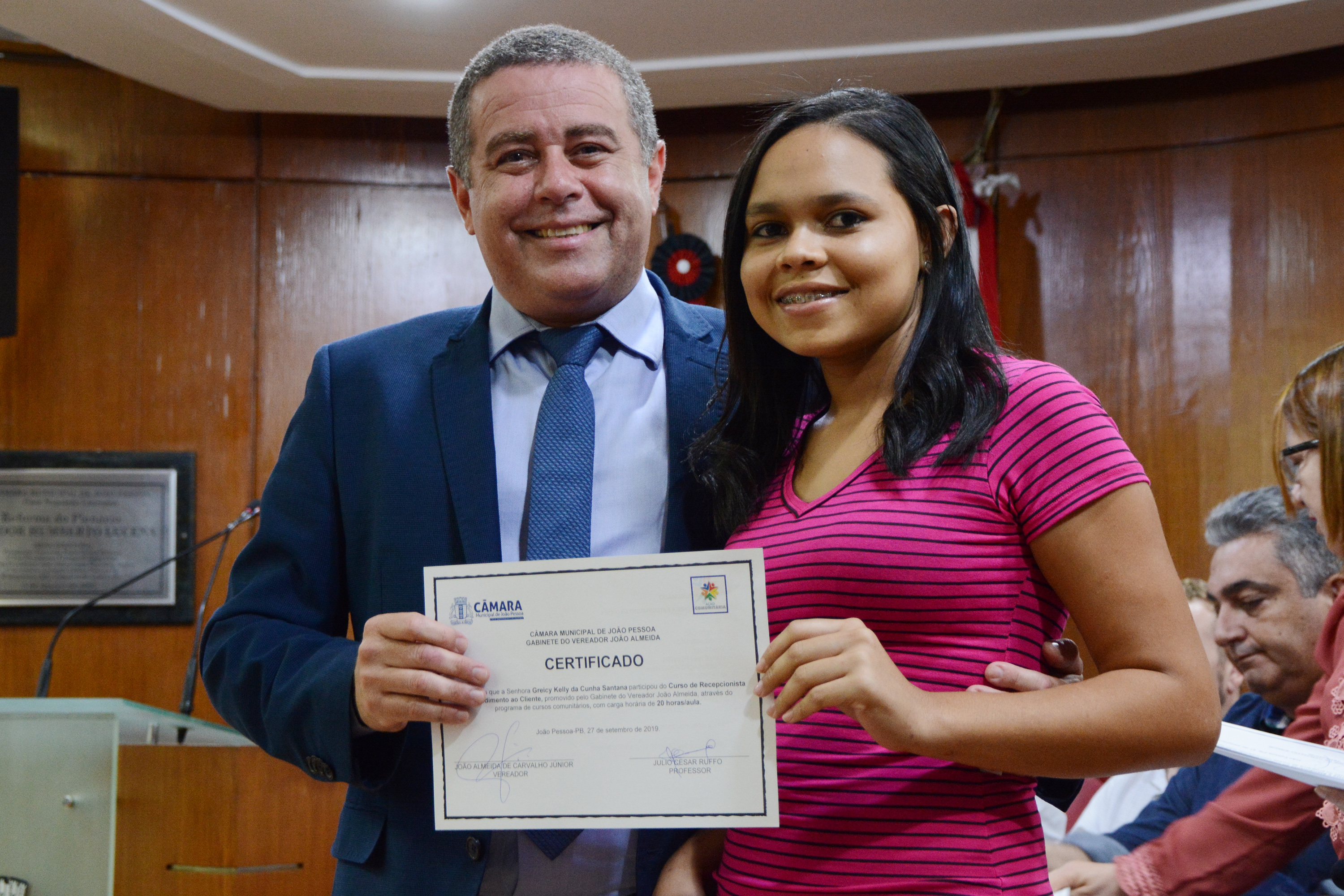 27.09.19_Entrega_certificados_cursos_ft_julianasantos 117.JPG