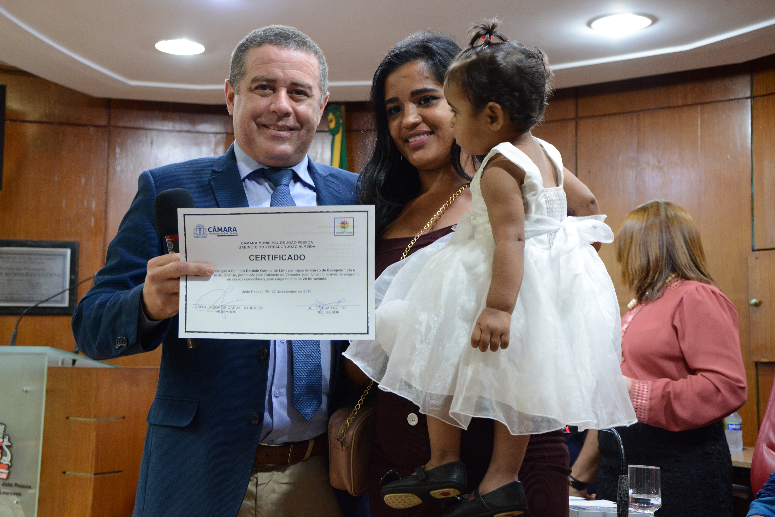 27.09.19_Entrega_certificados_cursos_ft_julianasantos 204.JPG