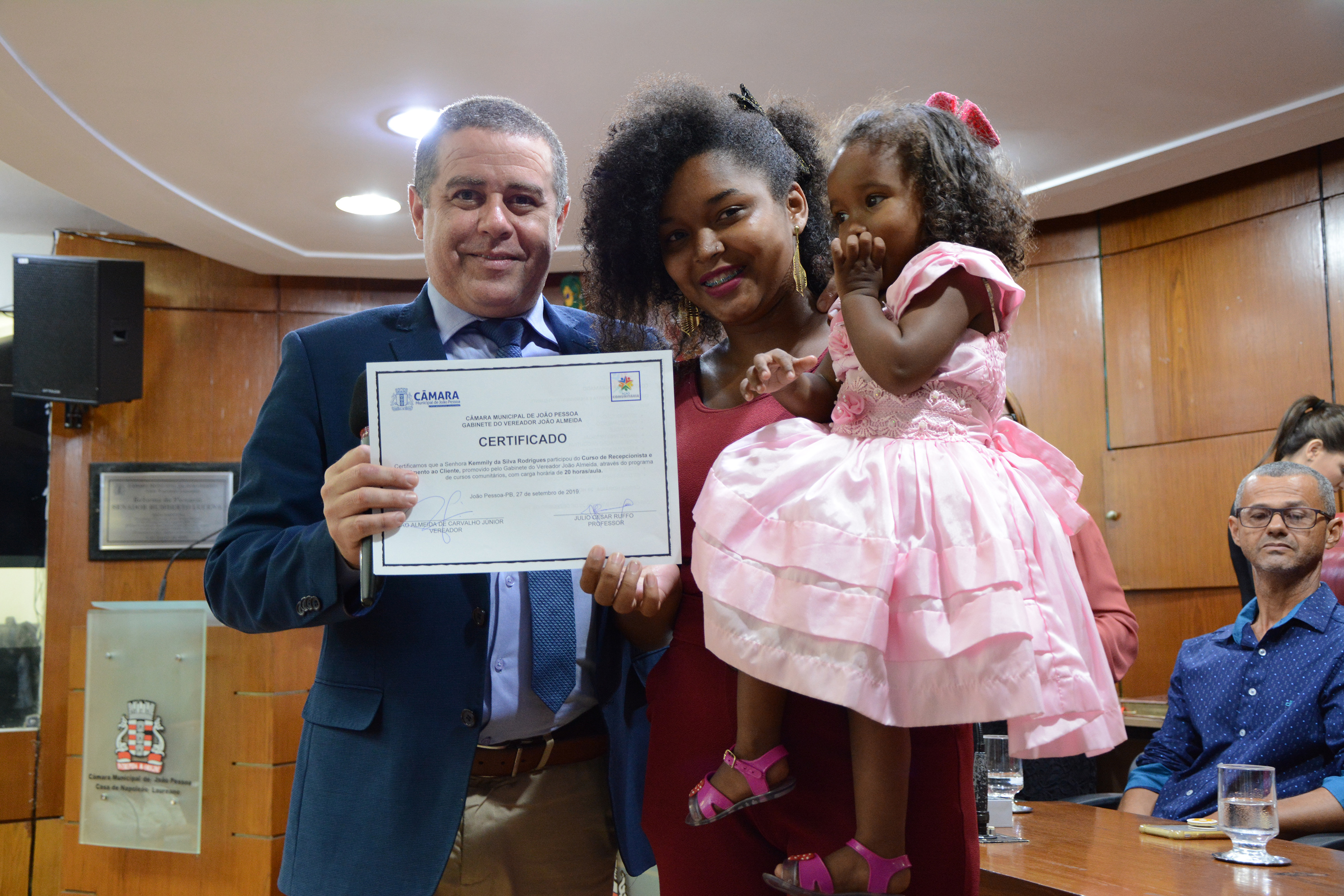 27.09.19_Entrega_certificados_cursos_ft_julianasantos 208.JPG