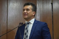 “A família é o único núcleo de resistência ao Estado na preservação de Diretos Fundamentais”, defende parlamentar