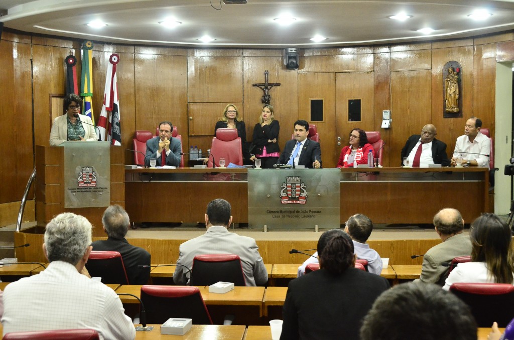 Auto Esporte é homenageado e reconhecido como entidade pública pela CMJP