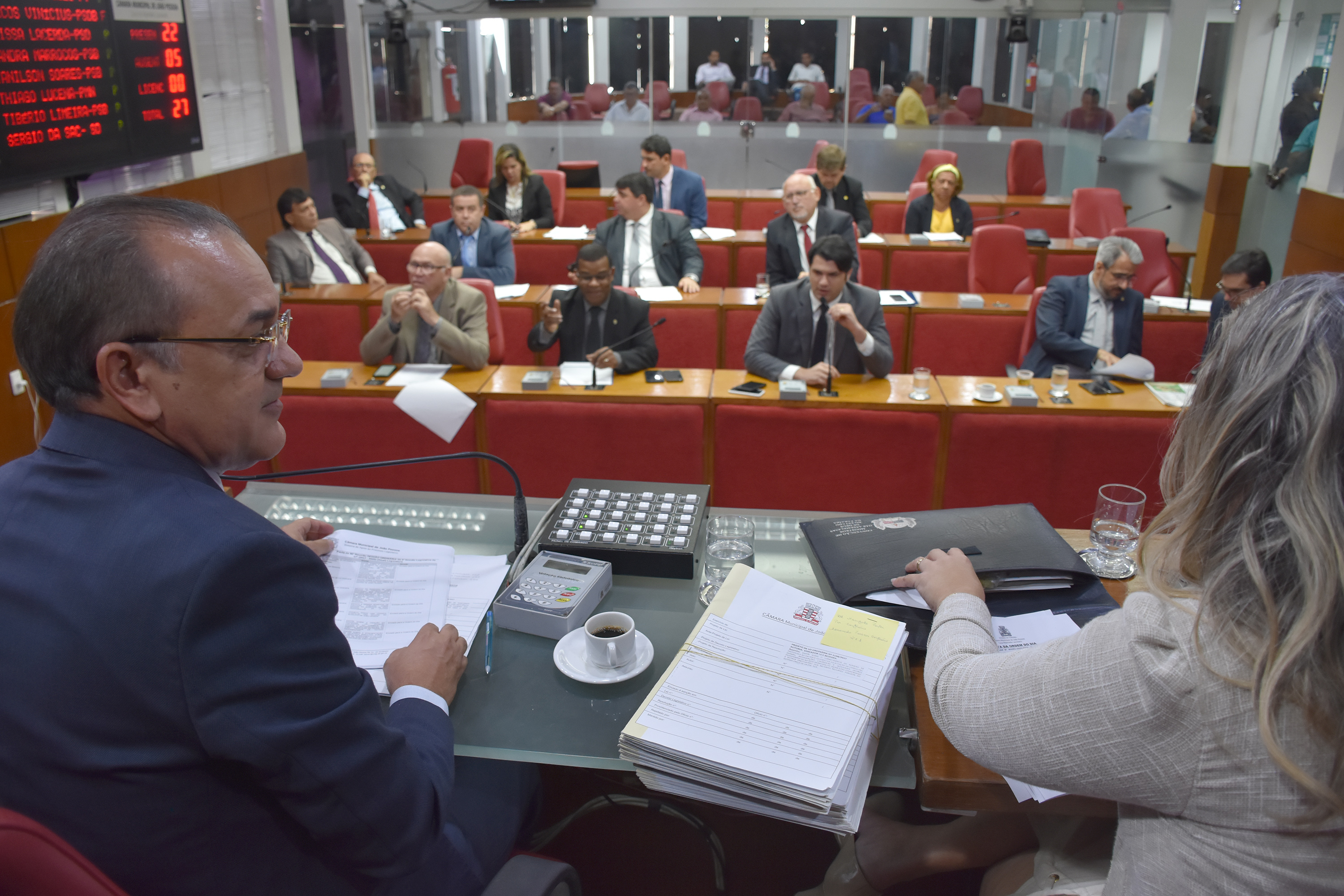 Câmara aprova projeto de lei que garante mais transparência aos processos licitatórios da Prefeitura
