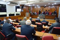 Câmara aprova revisão de subsídios de vereadores, prefeito, vice e secretários