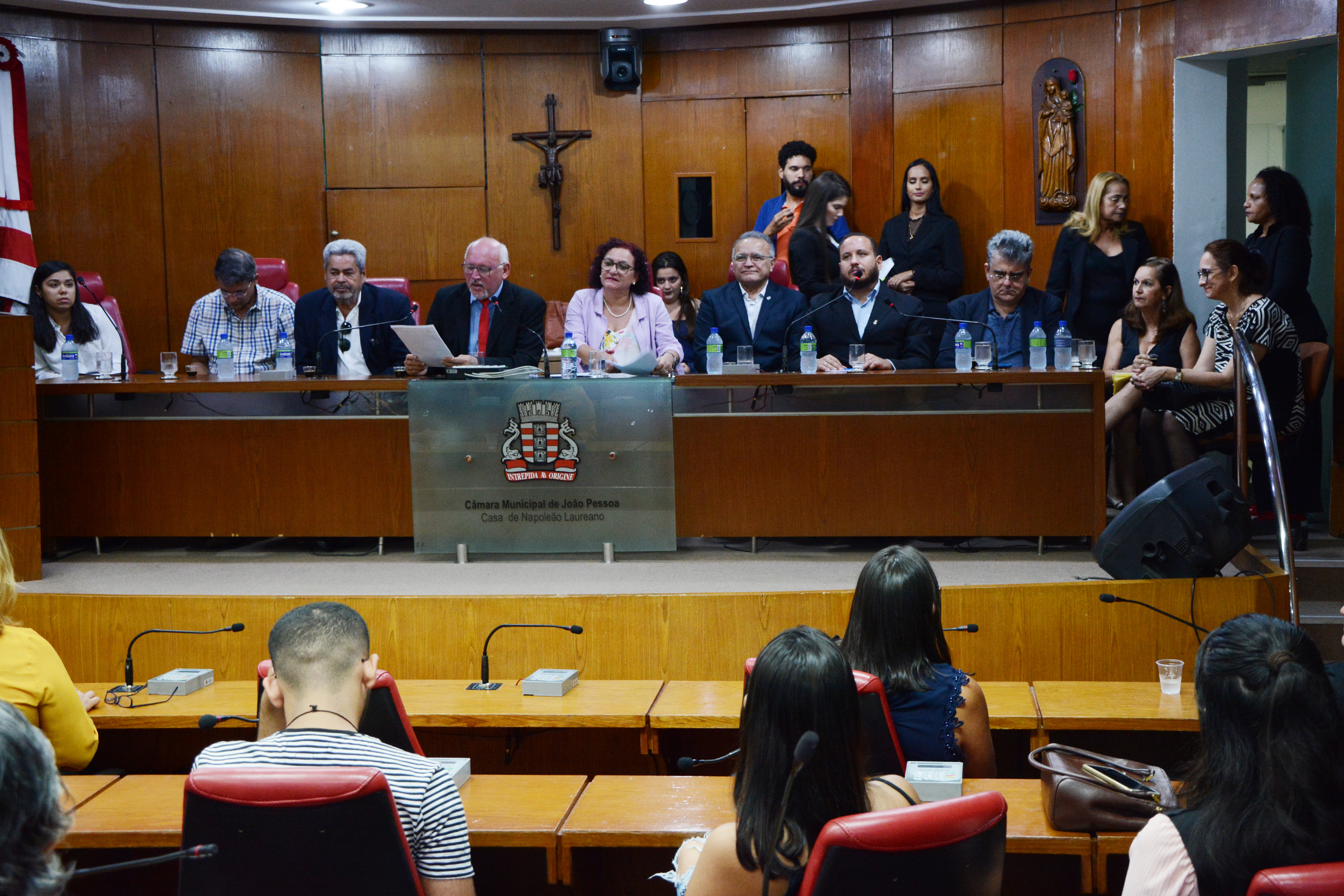 Câmara celebra 40 anos de atividade do Centro de Educação da UFPB