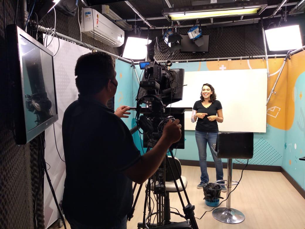 Câmara de JP e Sedec iniciam gravações de aulas remotas para estudantes de João Pessoa
