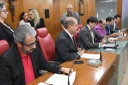 CCJ dá parecer favorável a projeto que cria gratificação de atividade bilíngue