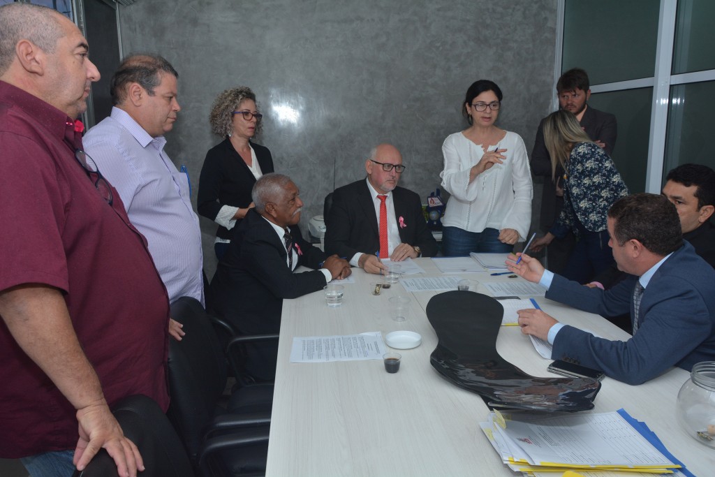 Comissão de Políticas Públicas aprecia 16 matérias durante reunião nesta terça-feira (3)