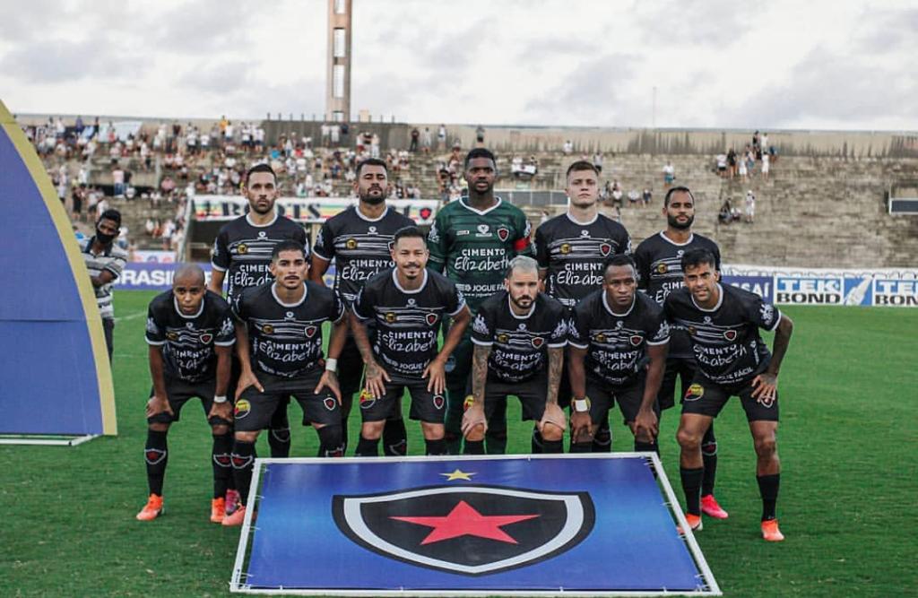 Duelo entre Botafogo e Criciúma será transmitido na Rádio Câmara neste sábado