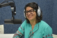 Edileide Vilaça estreia como apresentadora no Jornal da Rádio Câmara 