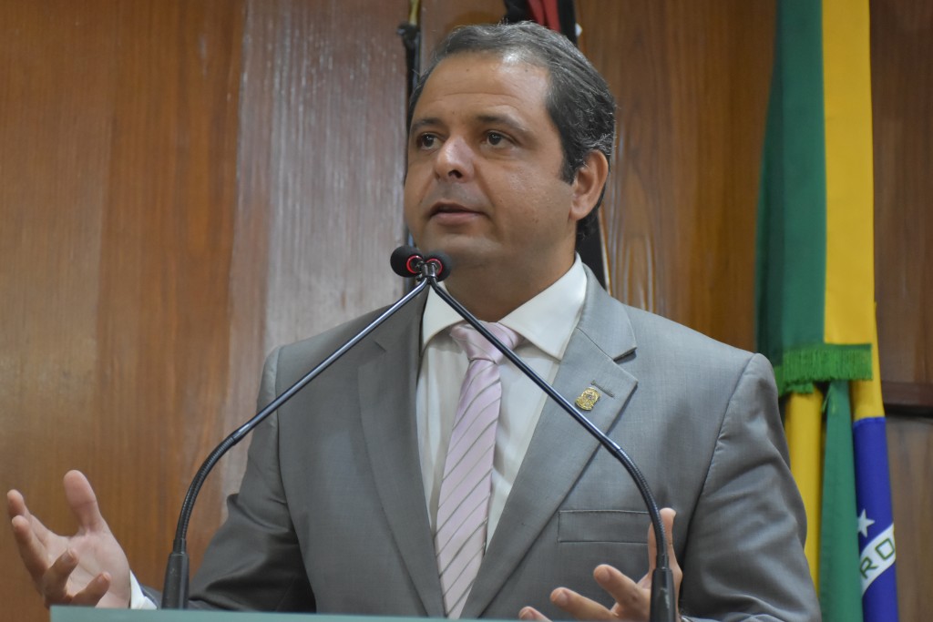 Entrega de praça no Valentina é comemorada por vereador de João Pessoa