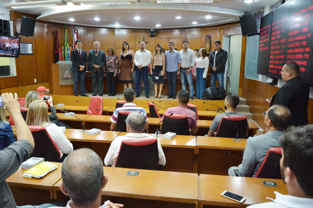 Grão-Mestre Adjunto do Grande Oriente do Brasil/PB recebe homenagem na Câmara de João Pessoa