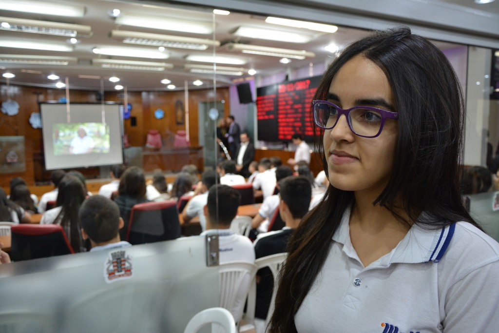 No ‘Escola na Câmara’: aluna representante de sala compara sua atuação a de um vereador