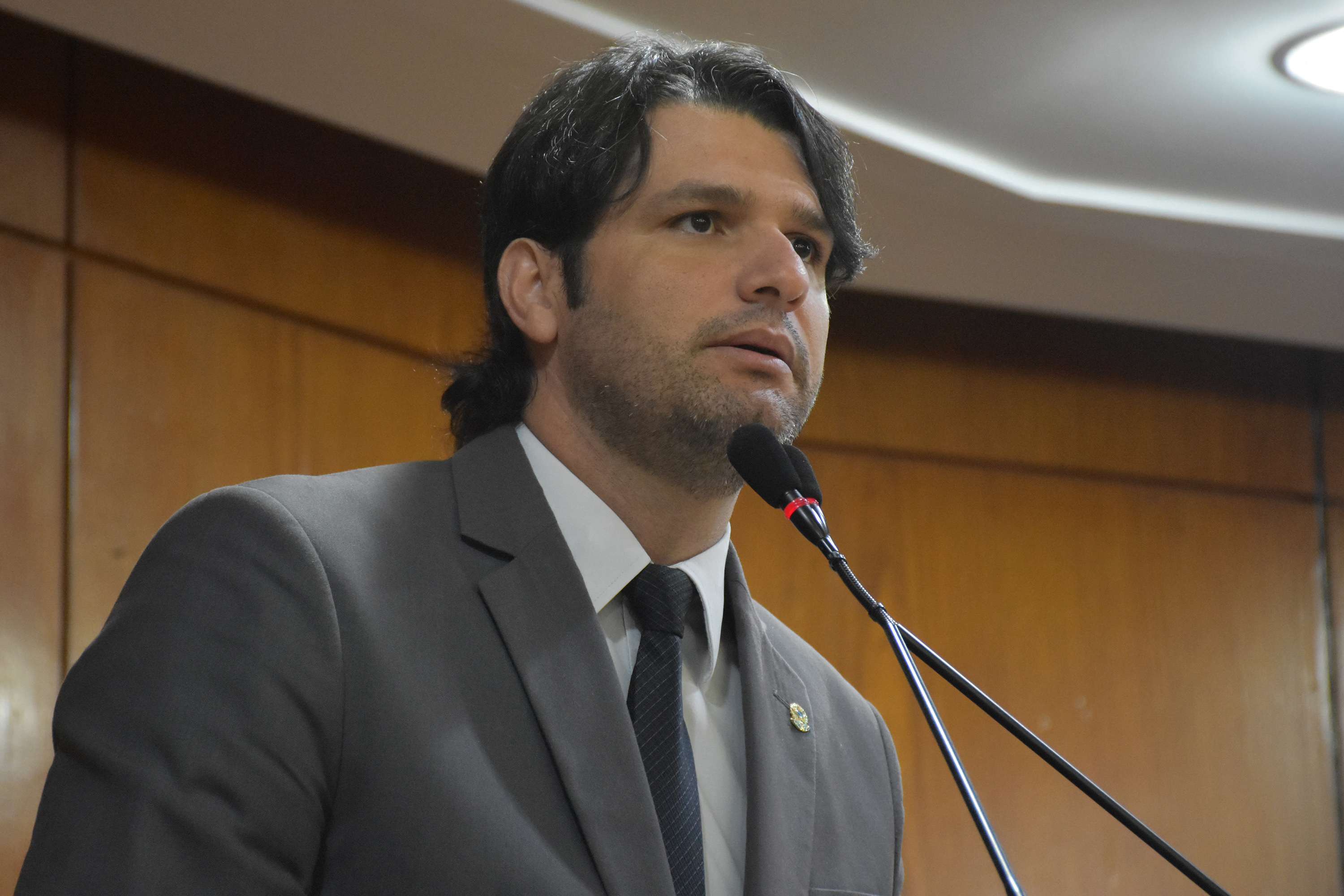Parlamentar defende sua conduta política e condução dos trabalhos da CMJP