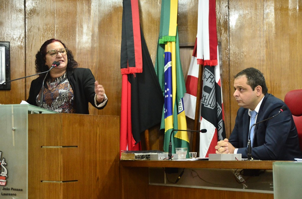 Parlamentares debatem sobre irregularidades na Funjope