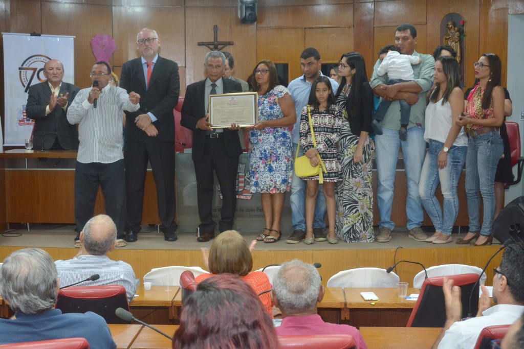 Perfil combativo à frente do movimento sindical rende cidadania pessoense ao presidente da CUT-PB