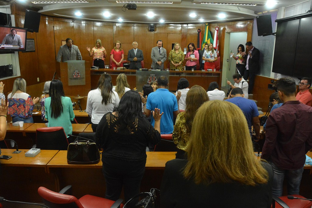 Presidente da CMJP prestigia culto evangélico em homenagem às mulheres