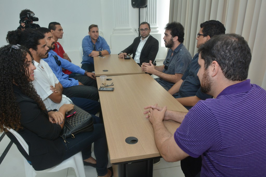 Turma de Gestão Pública conclui estágio oferecido pelo programa 'Aprendiz de Vereador'