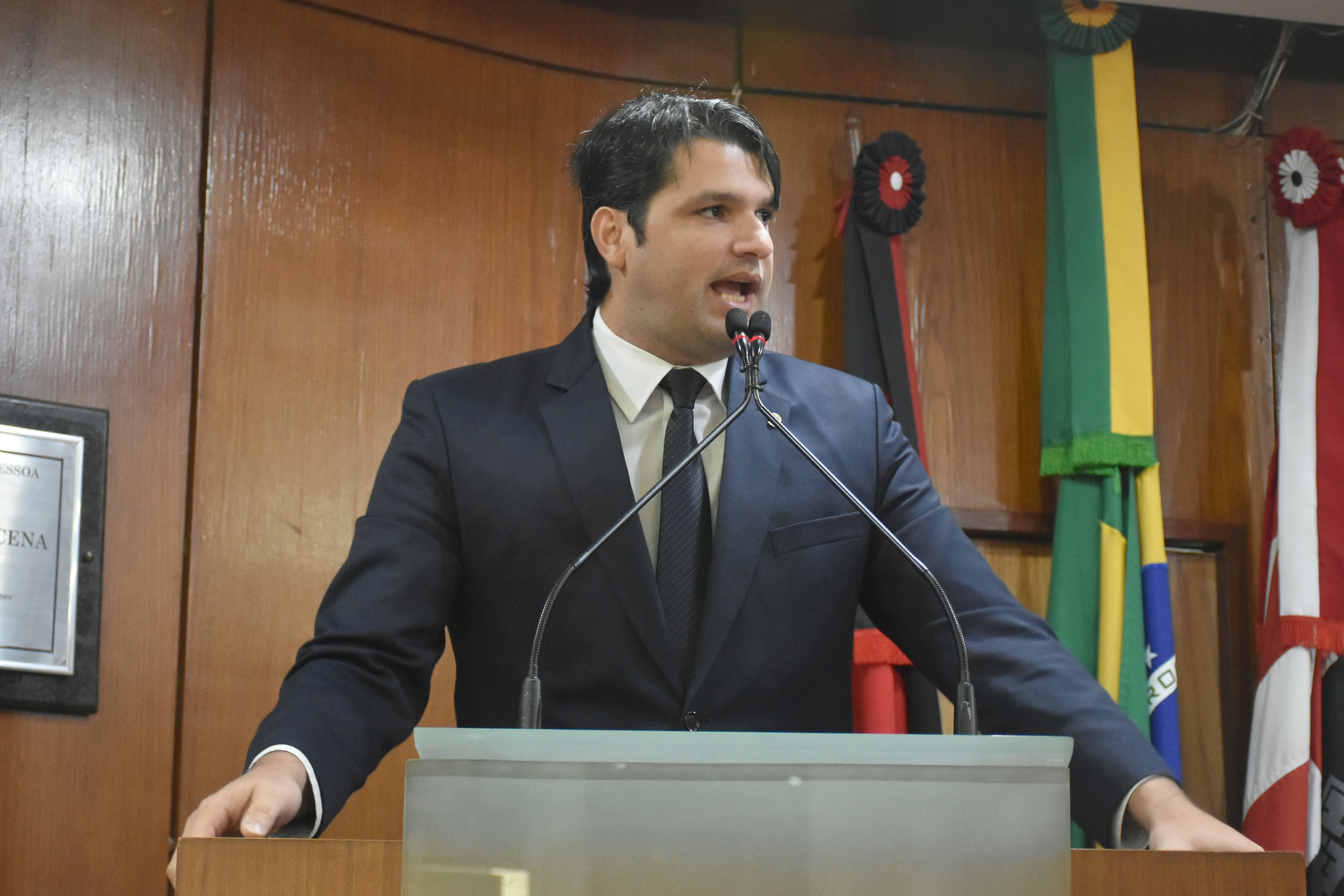 Vereador critica falta de diálogo do Executivo Municipal