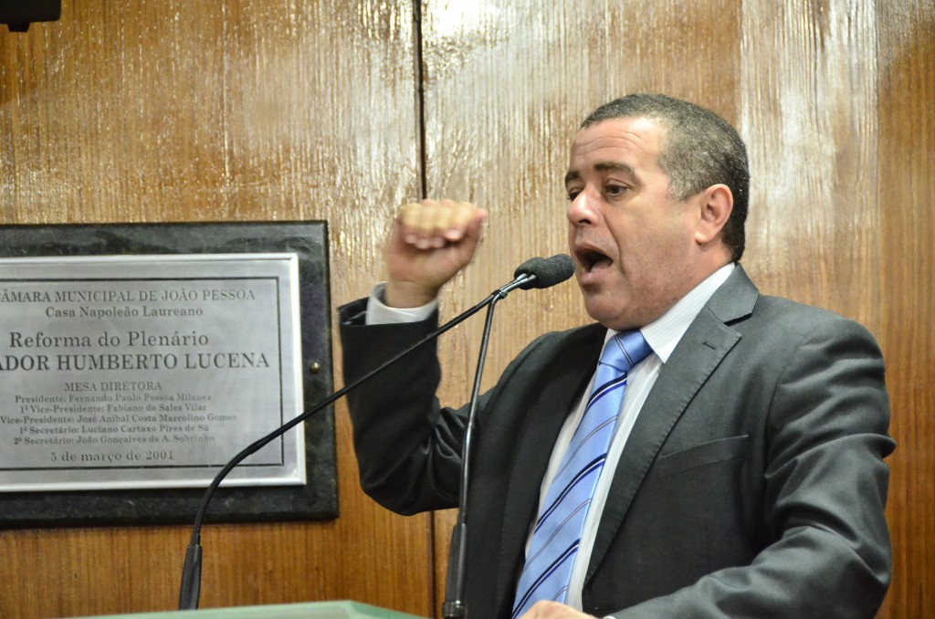 Vereador defende retorno de princípios tradicionais na sociedade