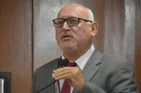 Vereador repudia exposição de criança em rede social de deputado estadual da Paraíba