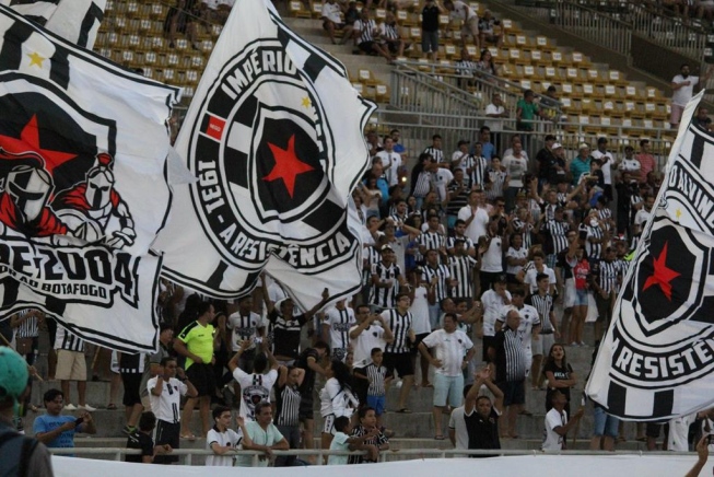 Rádio Câmara transmite Botafogo x Paysandu nesta segunda às 20h